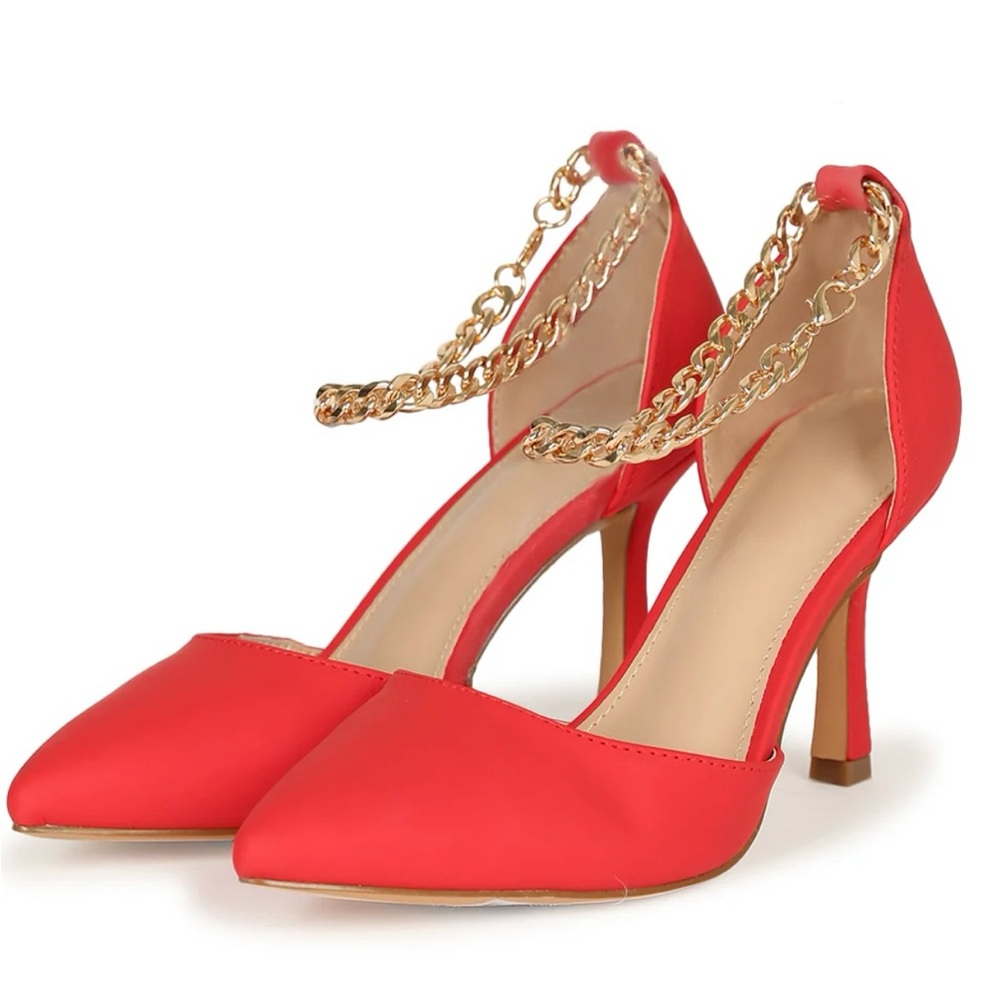Beautiful Heel Shows with a Golden Chain Ankle Strap by Kayleen By Los Angeles